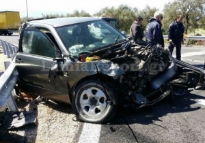 Σοβαρό Τροχαίο: Αυτοκίνητο Συγκρούστηκε Με Νταλίκα! ΦΩΤΟ+ΒΙΝΤΕΟ