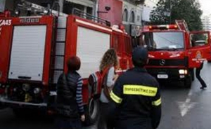 Νυχτερινό Κέντρο Διασκέδασης Τυλίχθηκε Στις Φλόγες