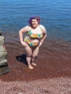 Μια Χοντρούλα Μπλόγκερ Φοράει Μπικίνι Και Πάει Στην Παραλία - Μετά, Γράφει Για Τις Αντιδράσεις (Φωτο)