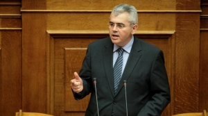 Μάξιμος: Καμία Aυτοκριτική Για &#039;&#039;Γερμανοτσολιάδες&#039;&#039;;